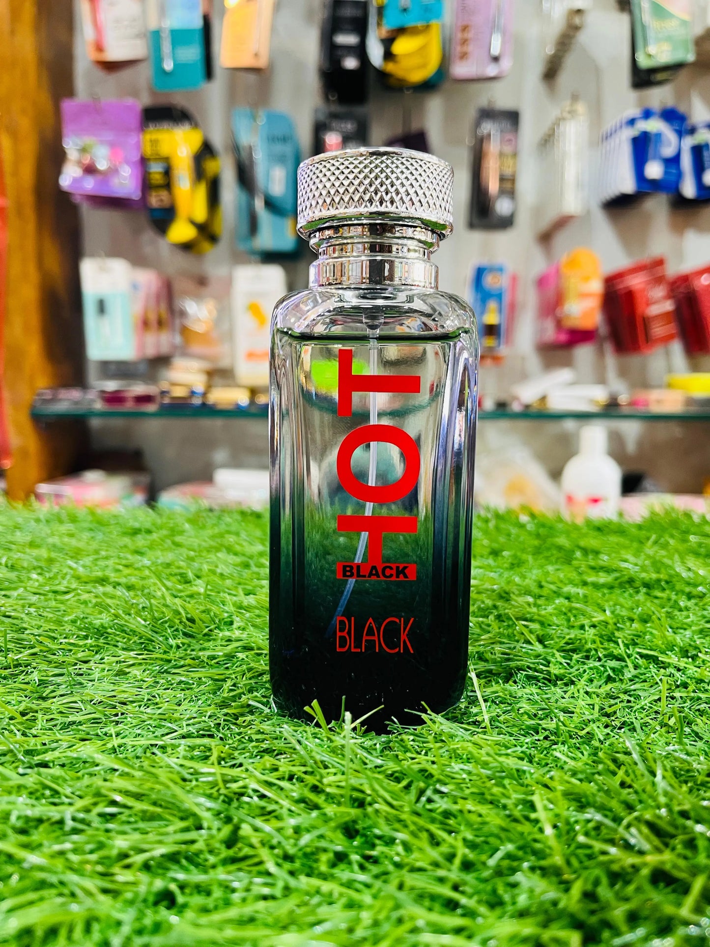 Bernard Dimitri Hot Black Black Eau de Parfum 100ml – Premium Unisex Fragrance